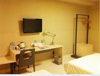 Jinjiang Binzhou Huanghe 4Th Road Hotel Екстериор снимка